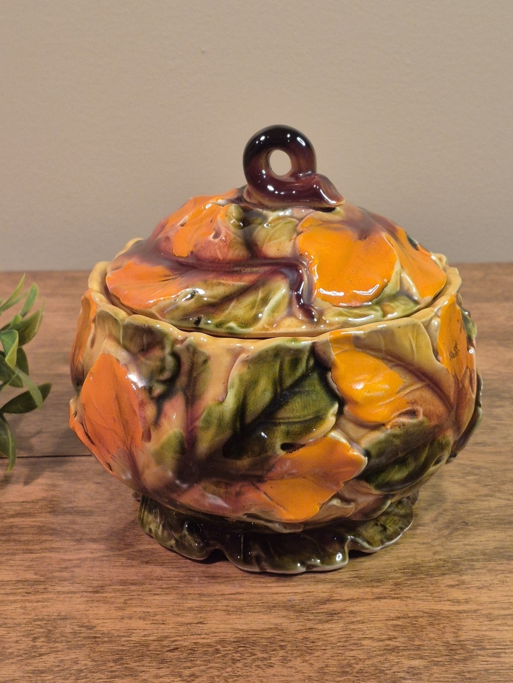 GIFTCRAFT Vintage MCM Handainted Leaf Pattern Ceramic Lidded Jar Dish Container